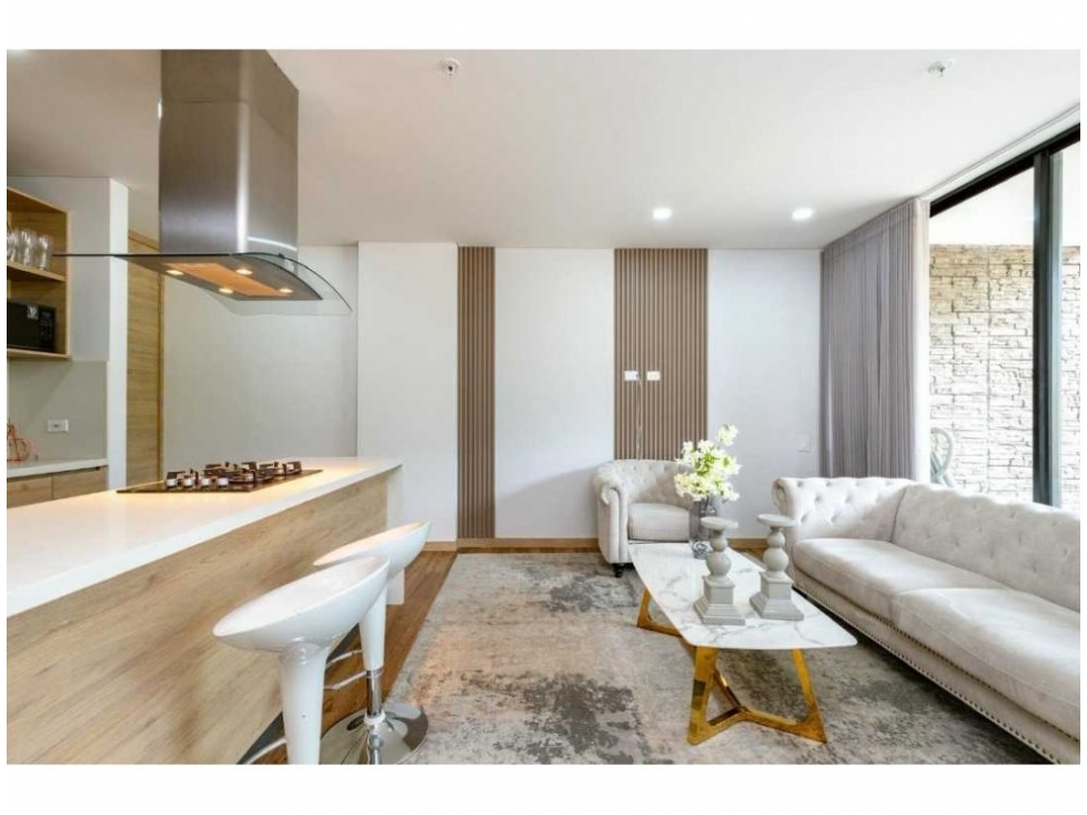 Apartamento en venta en Loma Del Escobero, Envigado · foto 3 de 10