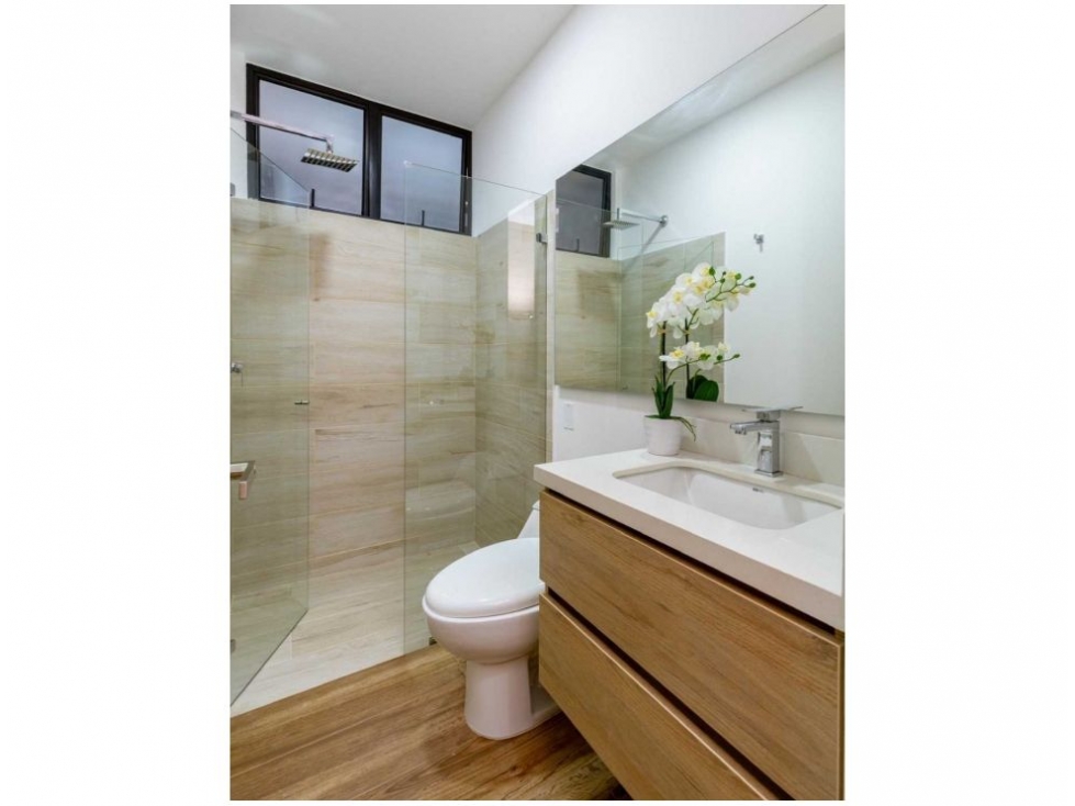 Apartamento en venta en Loma Del Escobero, Envigado · foto 9 de 10