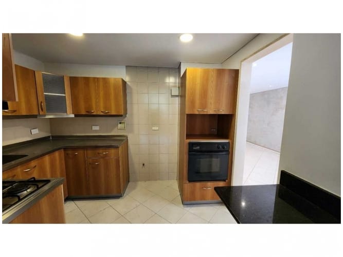 Apartamento de 3 alcobas en venta en Transversal Inferior, Medellín, 120 m² · foto 9 de 20