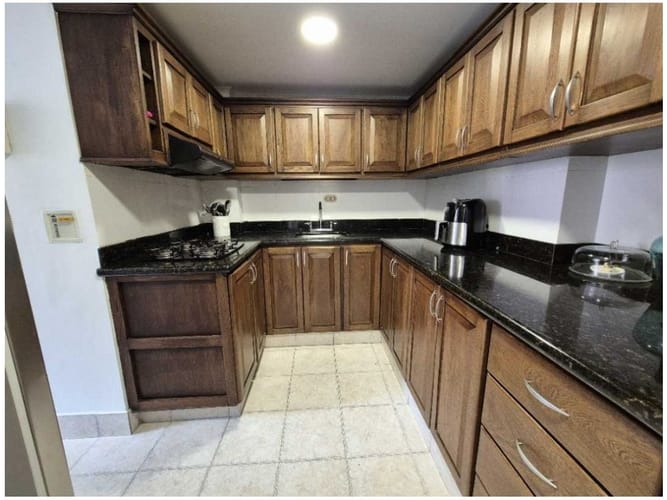 Apartamento en venta en Transversal Inferior, Medellín · foto 6 de 21