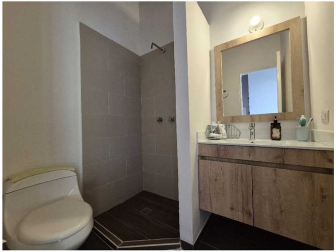 Apartamento en venta en Transversal Inferior, Medellín · foto 21 de 21
