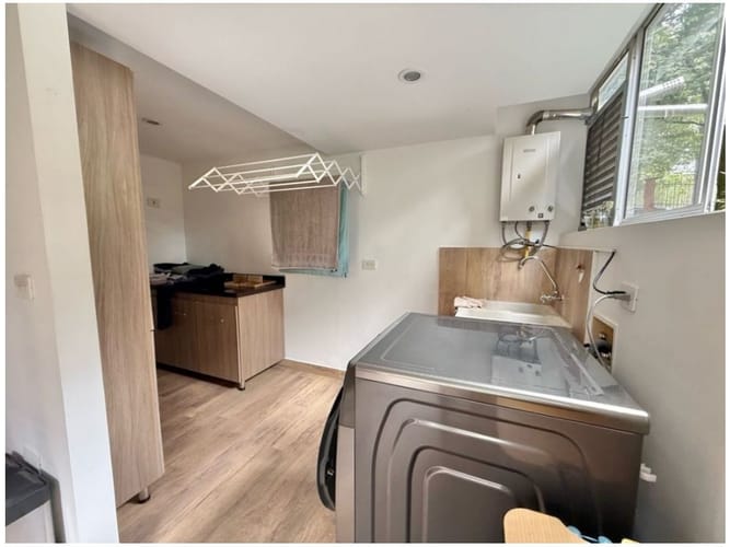 Apartamento de 3 alcobas en venta en Los Balsos, Medellín, 134 m² · foto 10 de 24