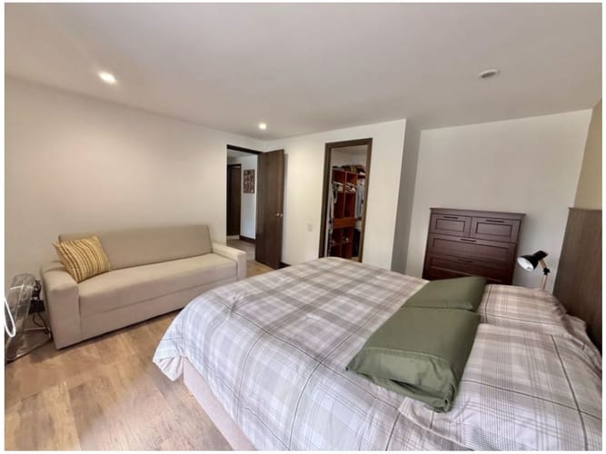 Apartamento de 3 alcobas en venta en Los Balsos, Medellín, 134 m² · foto 18 de 24