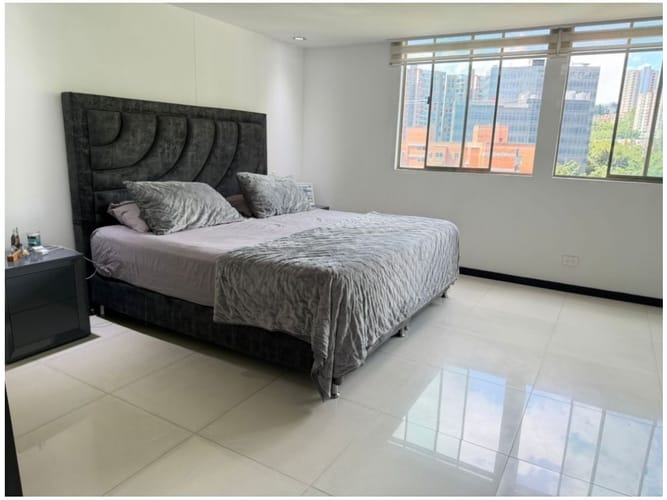 Apartamento de 2 alcobas en venta en Castropol, Medellín, 107 m² · foto 8 de 20