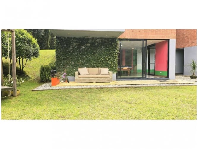 Casa de 4 alcobas en venta en Pantanillo, Envigado, 400 m² · foto 8 de 24