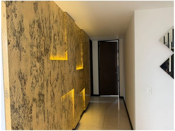 Apartamento de 2 alcobas en venta en Castropol, Medellín, 107 m² · foto 15 de 20