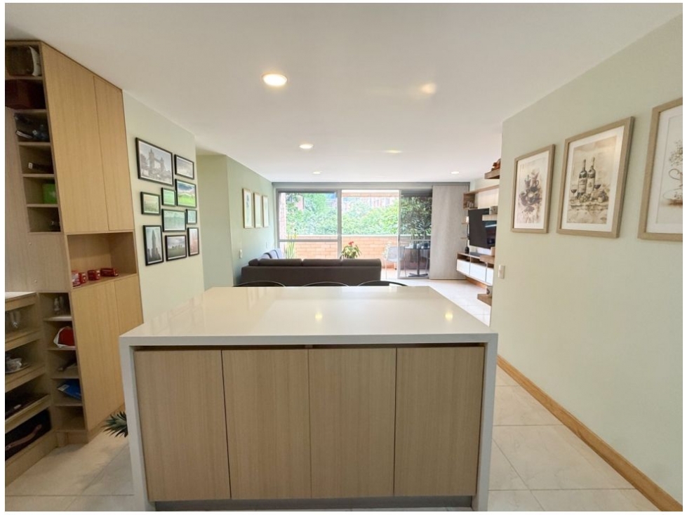 Apartamento en venta en Loma Del Escobero, Envigado · foto 7 de 21