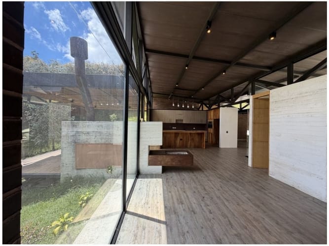 Casa de 3 alcobas en venta en Altos Del Escobero, El Retiro, 320 m² · foto 10 de 24