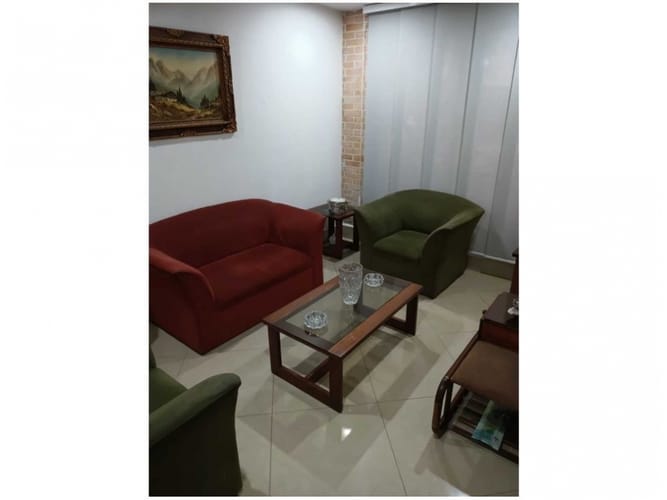 Casa de 3 alcobas en venta en Caqueta, La Estrella, 160 m² · foto 2 de 7