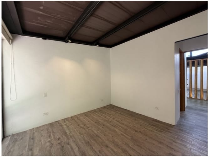 Casa de 3 alcobas en venta en Altos Del Escobero, El Retiro, 320 m² · foto 18 de 24