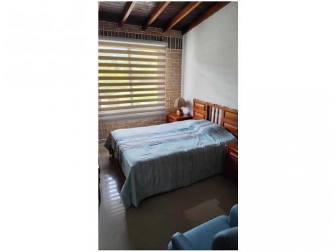 Casa de 3 alcobas en venta en Caqueta, La Estrella, 160 m² · foto 6 de 7