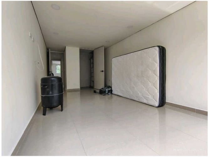 Casa de 5 alcobas en venta en Suramérica, La Estrella, 169 m² · foto 22 de 24