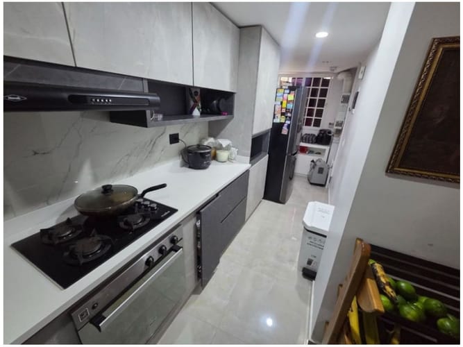 Casa de 4 alcobas en venta en Avila, Envigado, 270 m² · foto 2 de 24