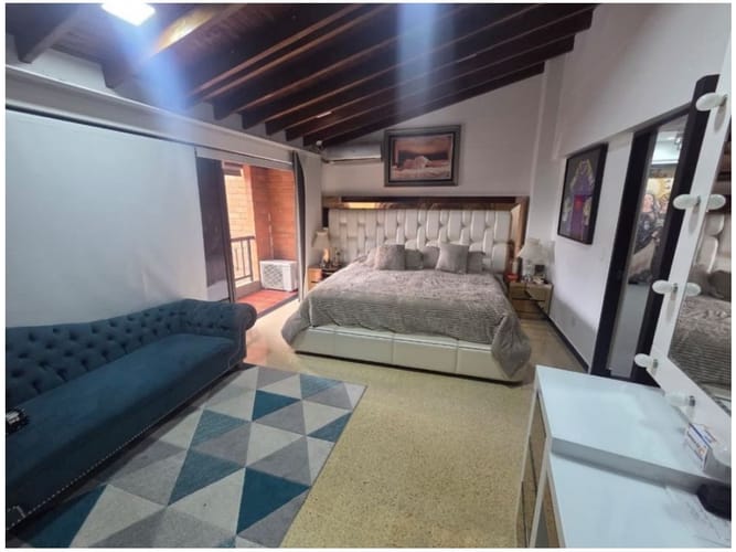 Casa de 4 alcobas en venta en Avila, Envigado, 270 m² · foto 9 de 24