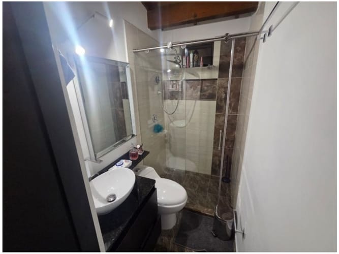 Casa de 4 alcobas en venta en Avila, Envigado, 270 m² · foto 18 de 24