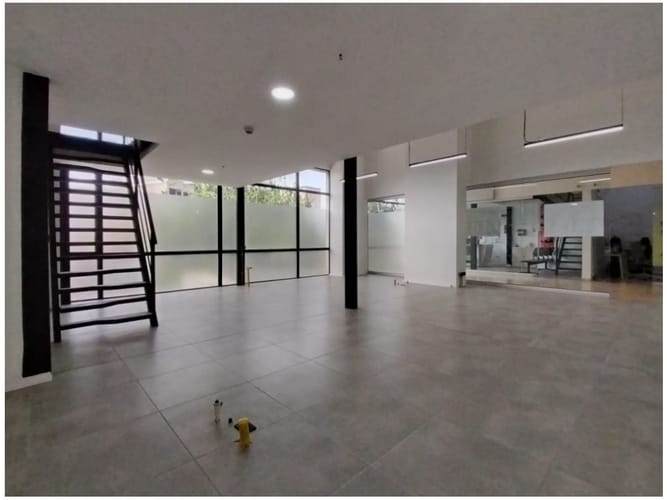 Local en venta en Gualanday, Rionegro, 98 m² · foto 6 de 12