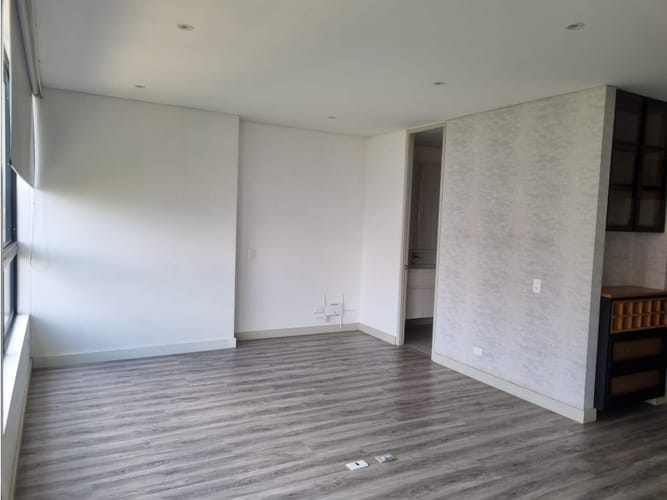 Apartamento en venta en El Poblado, Medellín · foto 7 de 11