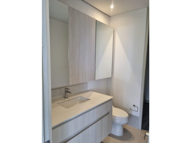 Apartamento en venta en El Poblado, Medellín · foto 9 de 11