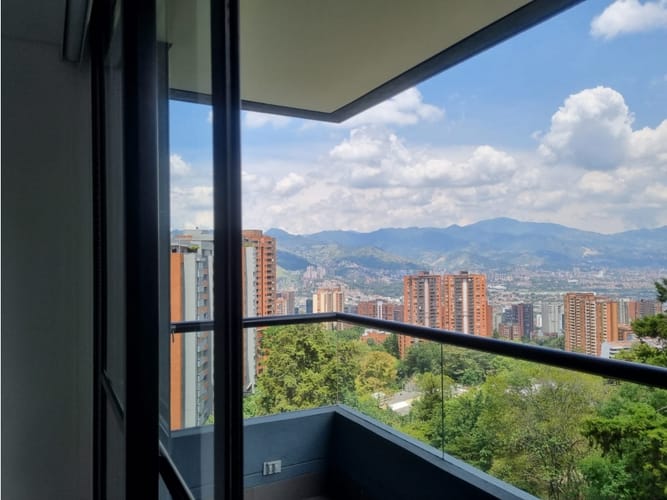 Apartamento en venta en El Poblado, Medellín · foto 11 de 11
