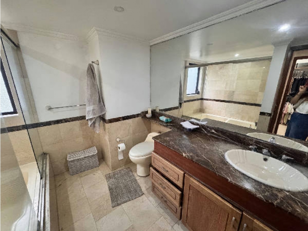 Apartamento en venta en Los Balsos, Medellín · foto 16 de 24