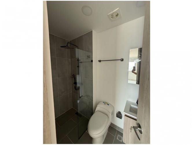 Apartamento de 2 alcobas en venta en San Joaquin, Medellín, 75 m² · foto 4 de 7