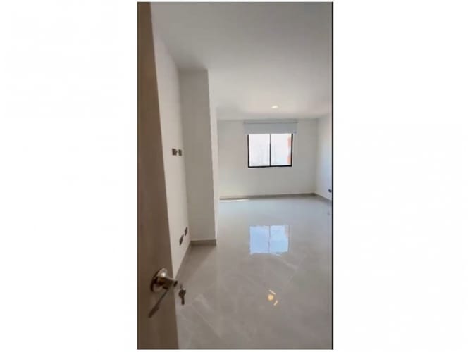 Apartamento de 2 alcobas en venta en San Joaquin, Medellín, 75 m² · foto 6 de 7