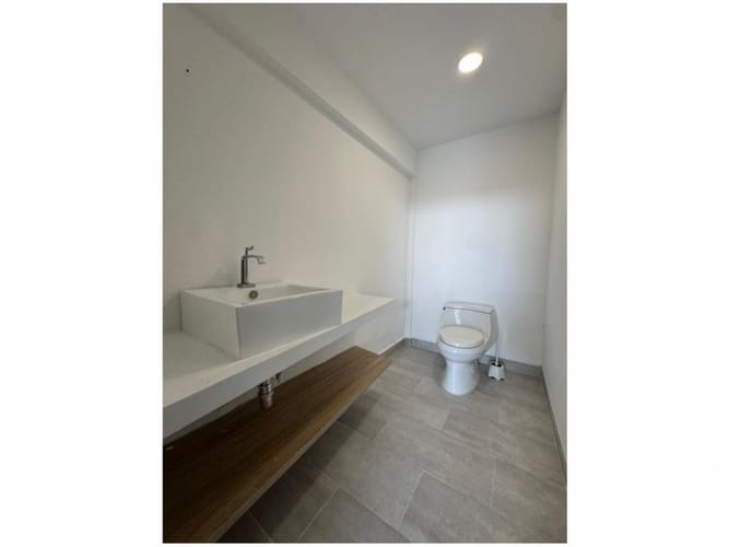 Casa de 4 alcobas en venta en Vía Las Palmas, Envigado, 272 m² · foto 5 de 24