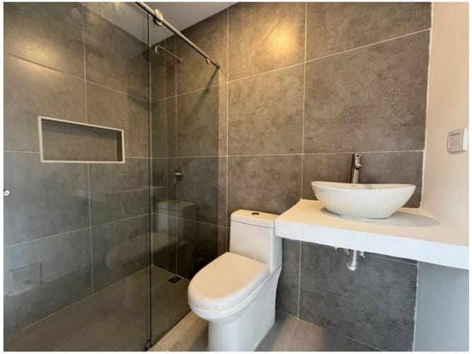 Casa de 4 alcobas en venta en Vía Las Palmas, Envigado, 272 m² · foto 9 de 24