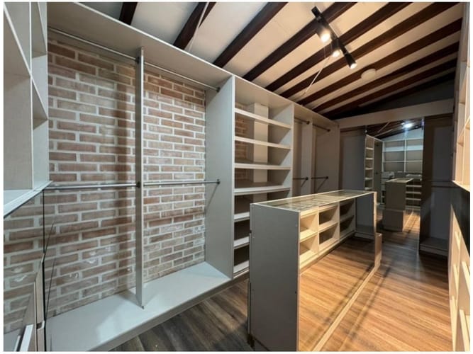 Casa de 4 alcobas en venta en Vía Las Palmas, Envigado, 272 m² · foto 11 de 24