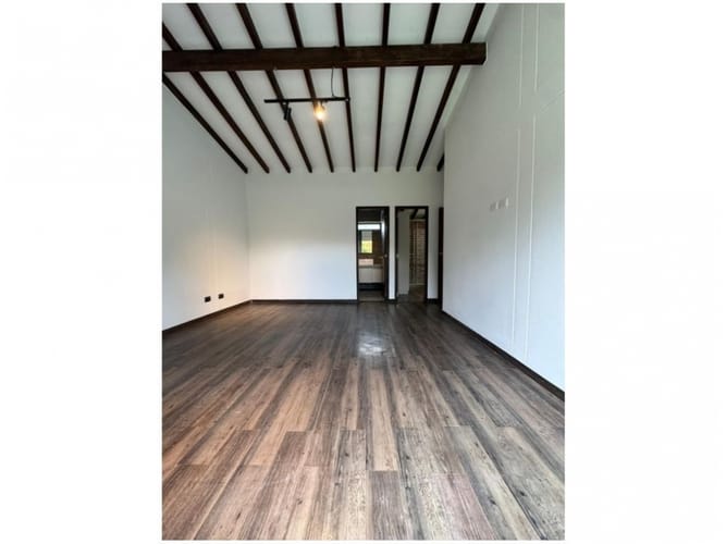 Casa de 4 alcobas en venta en Vía Las Palmas, Envigado, 272 m² · foto 12 de 24