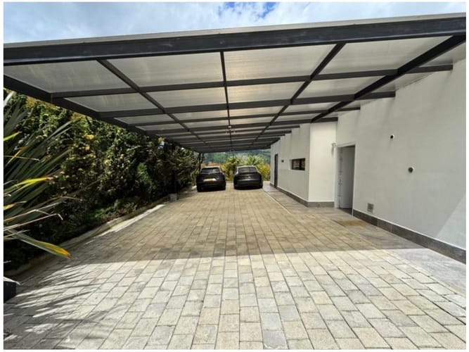 Casa de 4 alcobas en venta en Vía Las Palmas, Envigado, 272 m² · foto 14 de 24