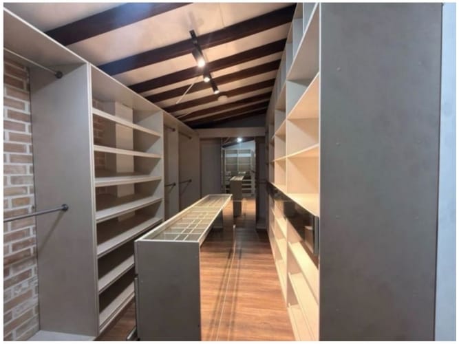 Casa de 4 alcobas en venta en Vía Las Palmas, Envigado, 272 m² · foto 23 de 24