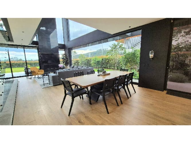 Casa de 3 alcobas en venta en Vía Las Palmas, Envigado, 430 m² · foto 5 de 21