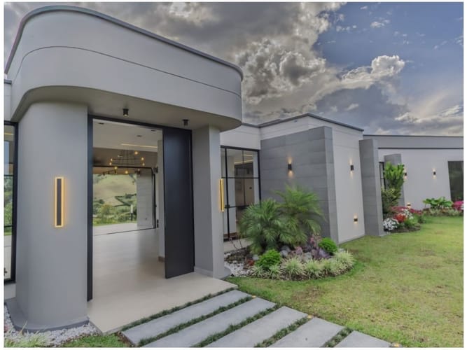 Casa de 3 alcobas en venta en Llano Grande, Rionegro, 463 m² · foto 5 de 24