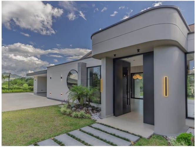 Casa de 3 alcobas en venta en Llano Grande, Rionegro, 463 m² · foto 6 de 24