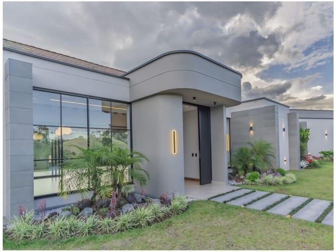 Casa de 3 alcobas en venta en Llano Grande, Rionegro, 463 m² · foto 7 de 24