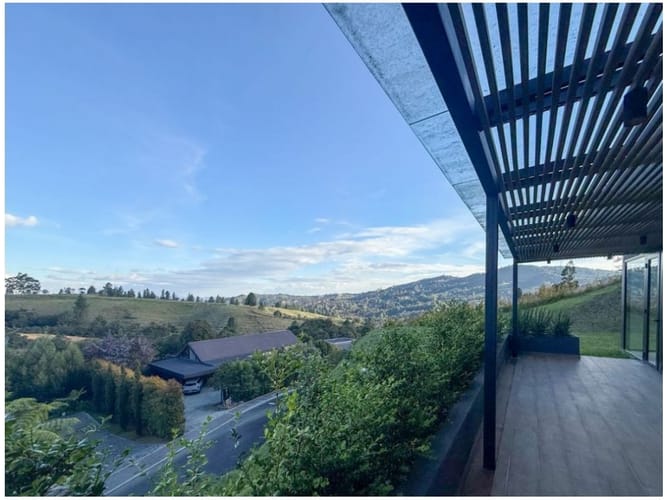 Casa de 3 alcobas en venta en Vía Las Palmas, Envigado, 316 m² · foto 8 de 24