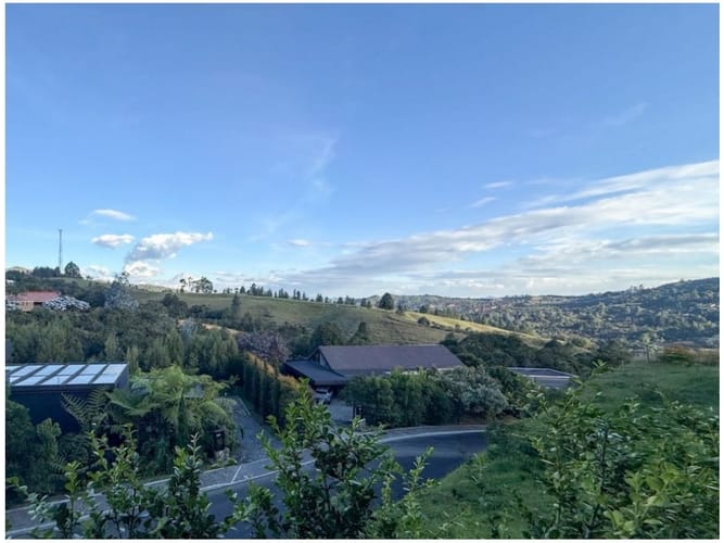 Casa de 3 alcobas en venta en Vía Las Palmas, Envigado, 316 m² · foto 9 de 24