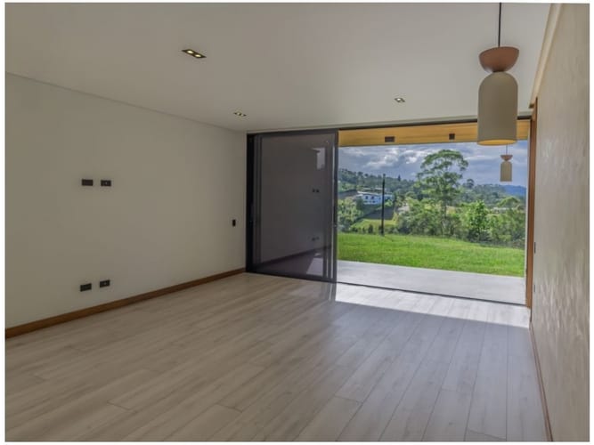 Casa de 3 alcobas en venta en Llano Grande, Rionegro, 463 m² · foto 20 de 24