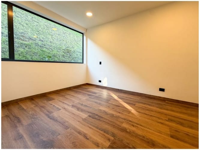 Casa de 3 alcobas en venta en Vía Las Palmas, Envigado, 316 m² · foto 20 de 24