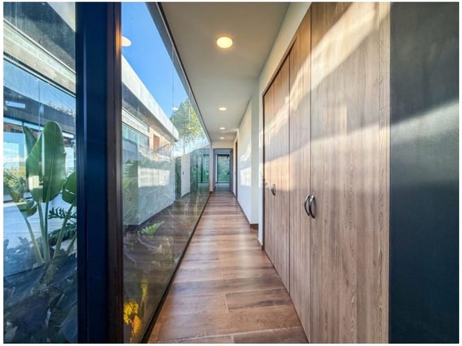 Casa de 3 alcobas en venta en Vía Las Palmas, Envigado, 316 m² · foto 24 de 24