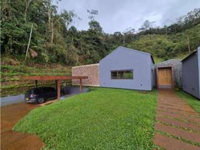 Casa de 2 alcobas en venta en El Retiro, 220 m² · foto 7 de 11