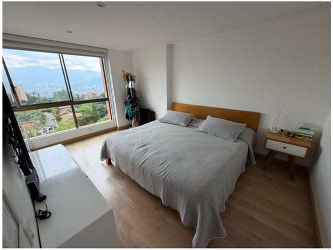 Apartamento de 3 alcobas en venta en Urbanizacion Gualcala, Medellín, 103 m² · foto 8 de 23