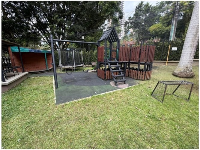 Apartamento de 3 alcobas en venta en Urbanizacion Gualcala, Medellín, 103 m² · foto 14 de 23