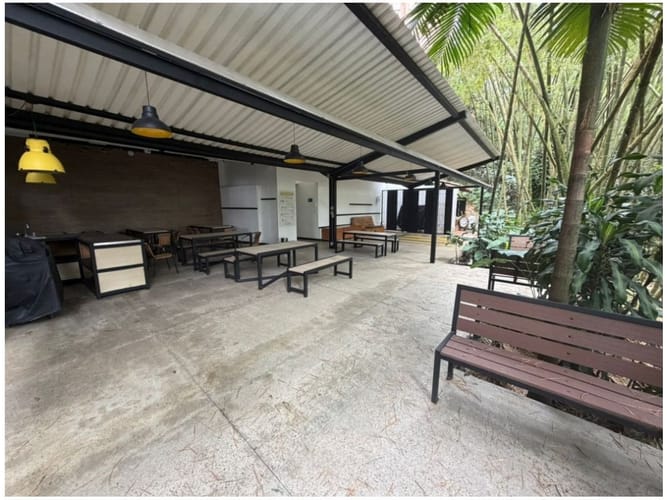 Apartamento de 3 alcobas en venta en Urbanizacion Gualcala, Medellín, 103 m² · foto 22 de 23