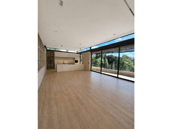 Casa de 3 alcobas en venta en Vía Las Palmas, Envigado, 1009 m² · foto 5 de 23