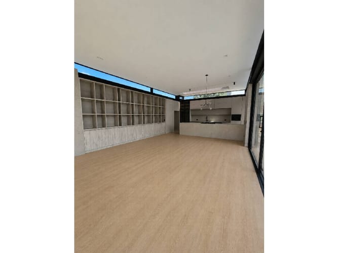 Casa de 3 alcobas en venta en Vía Las Palmas, Envigado, 1009 m² · foto 7 de 23