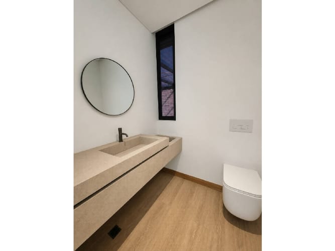 Casa de 3 alcobas en venta en Vía Las Palmas, Envigado, 1009 m² · foto 12 de 23