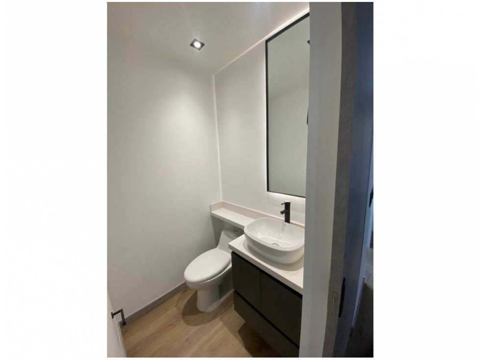 Apartamento en venta en Obrero, Envigado · foto 14 de 18