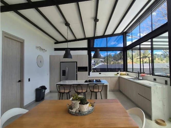 Casa de 3 alcobas en venta en Carrizales, Envigado, 260 m² · foto 5 de 24